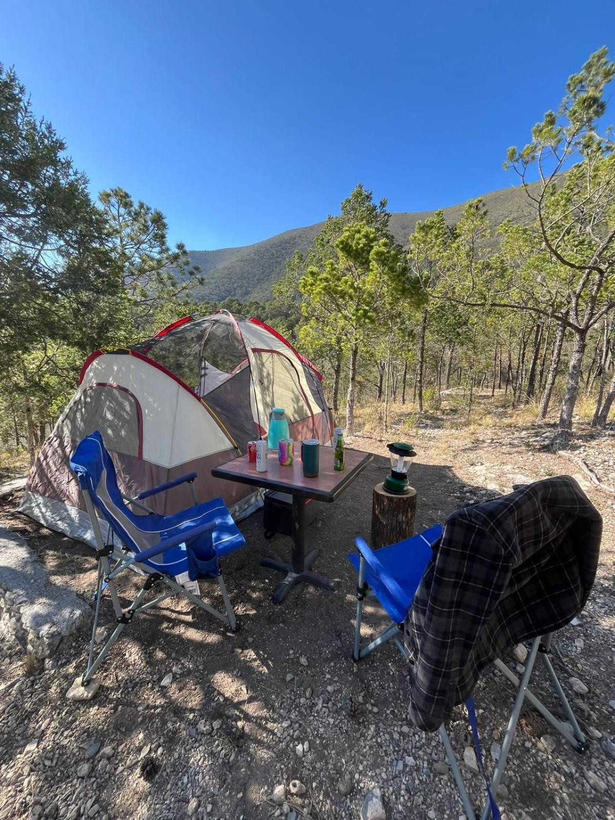 Camping En La Sierra De Arteaga Los Lirios Buitenkant foto