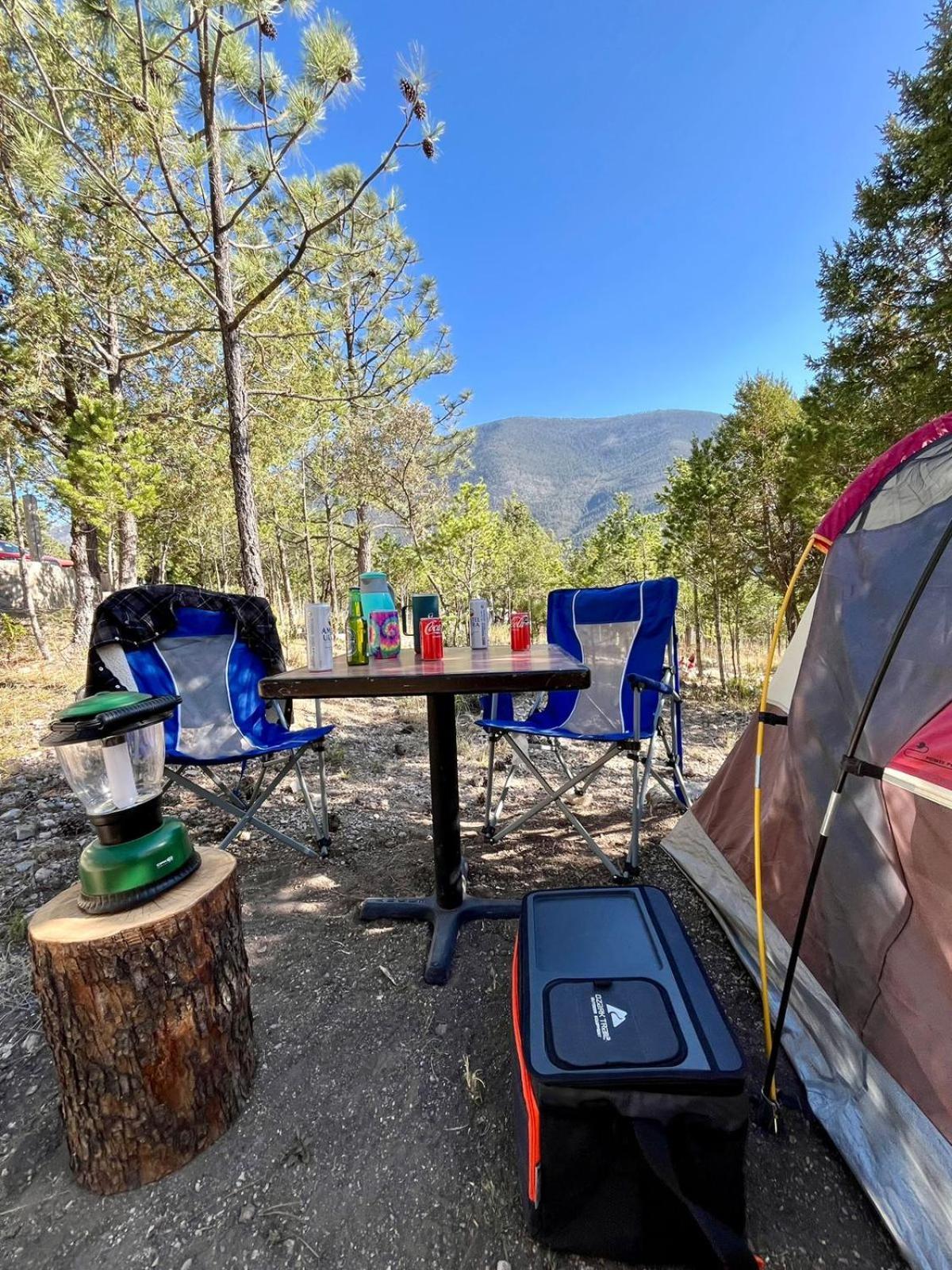 Camping En La Sierra De Arteaga Los Lirios Buitenkant foto