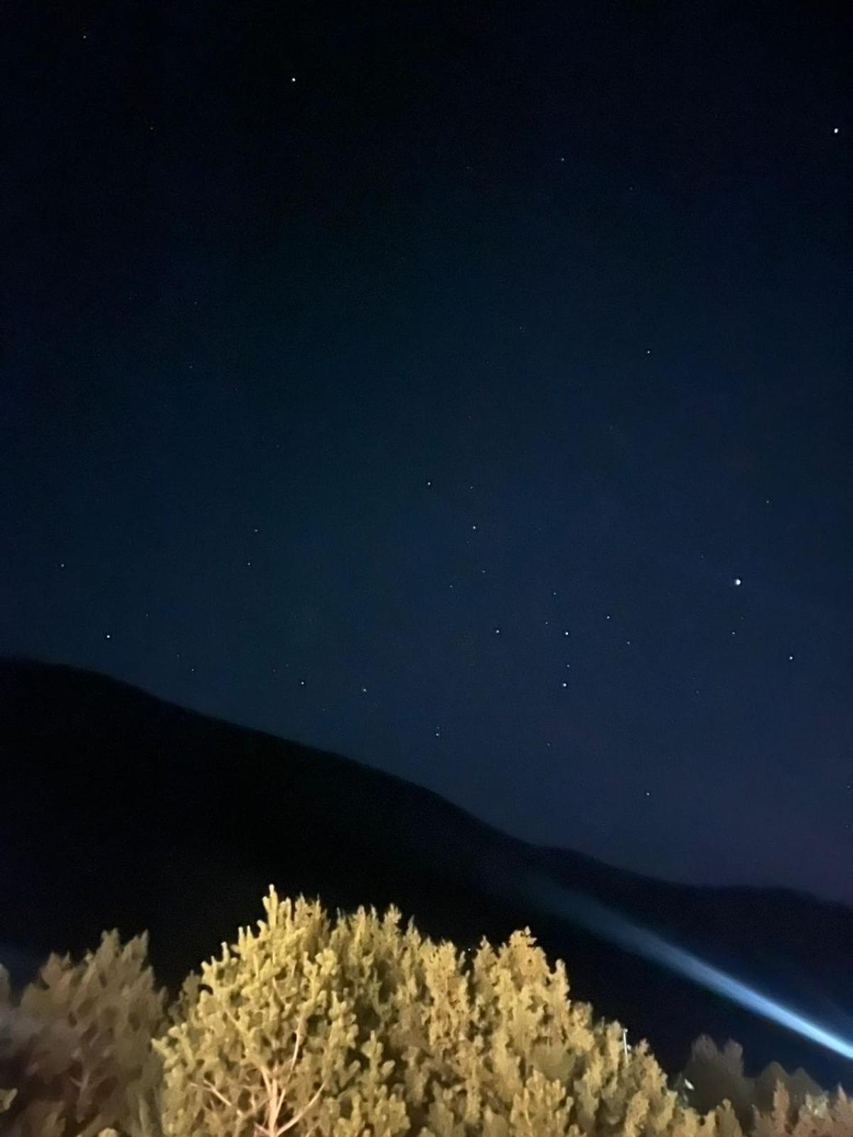 Camping En La Sierra De Arteaga Los Lirios Buitenkant foto