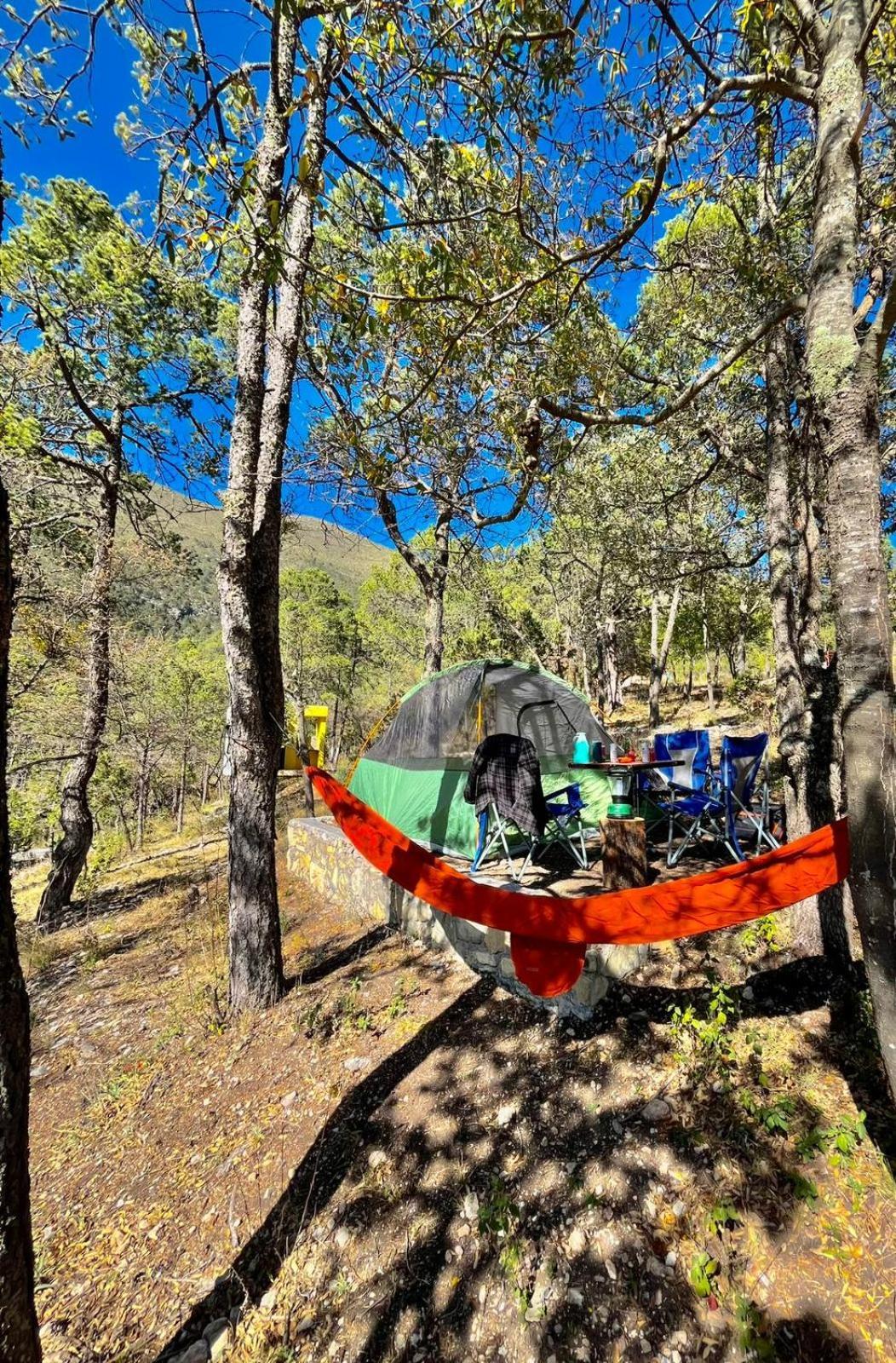 Camping En La Sierra De Arteaga Los Lirios Buitenkant foto