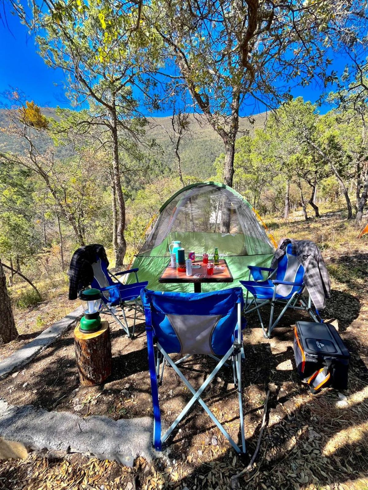 Camping En La Sierra De Arteaga Los Lirios Buitenkant foto